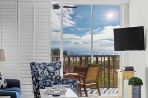 Exquisite Beachfront Residence at SIBC with Bikes